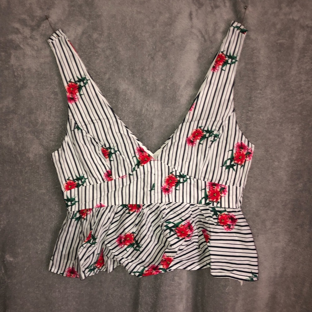 Super Cute Cropped Tank Top